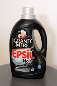 EPSIL-Noir_GRAND'MÈRE
